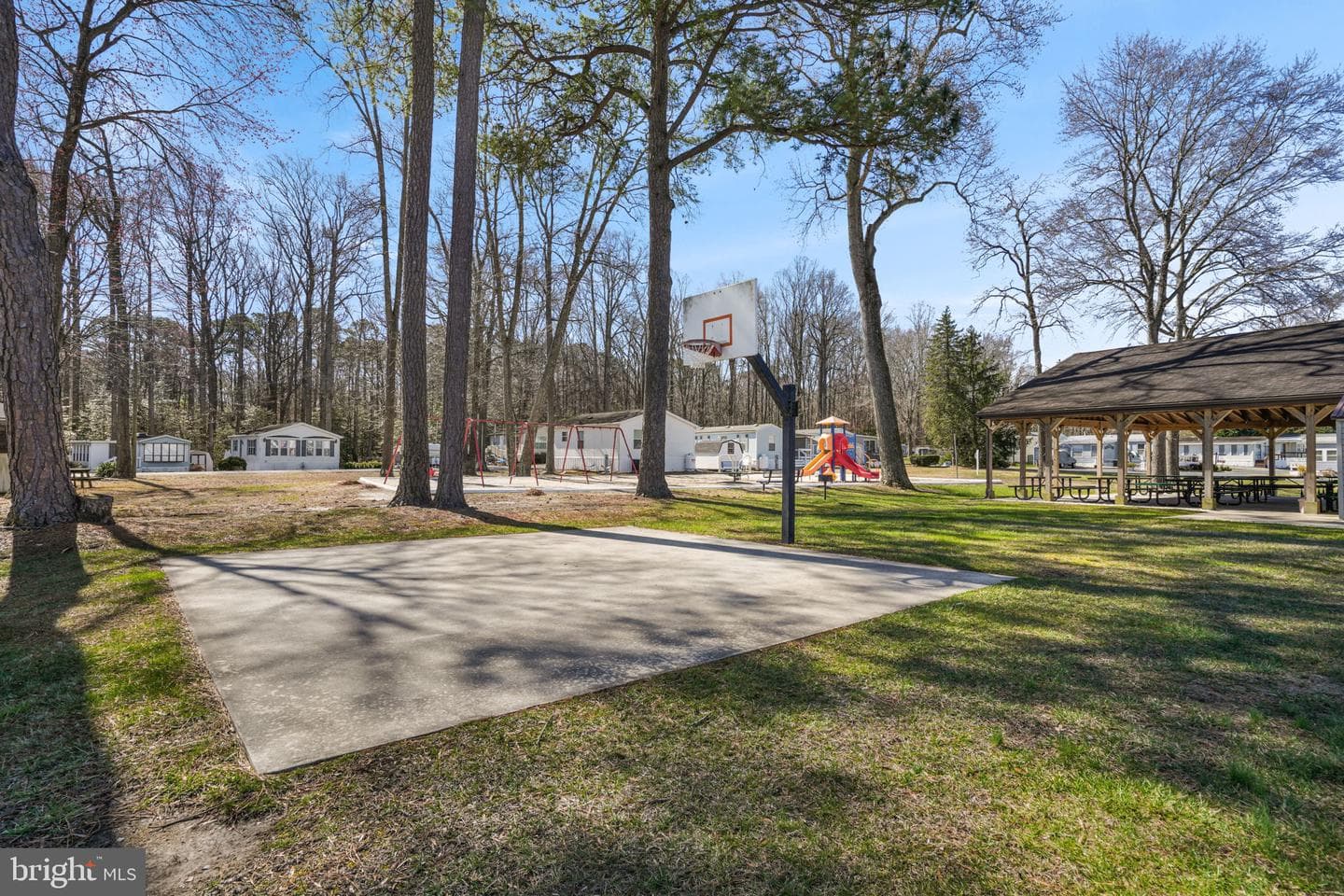 412 Snowbird Court photo 34