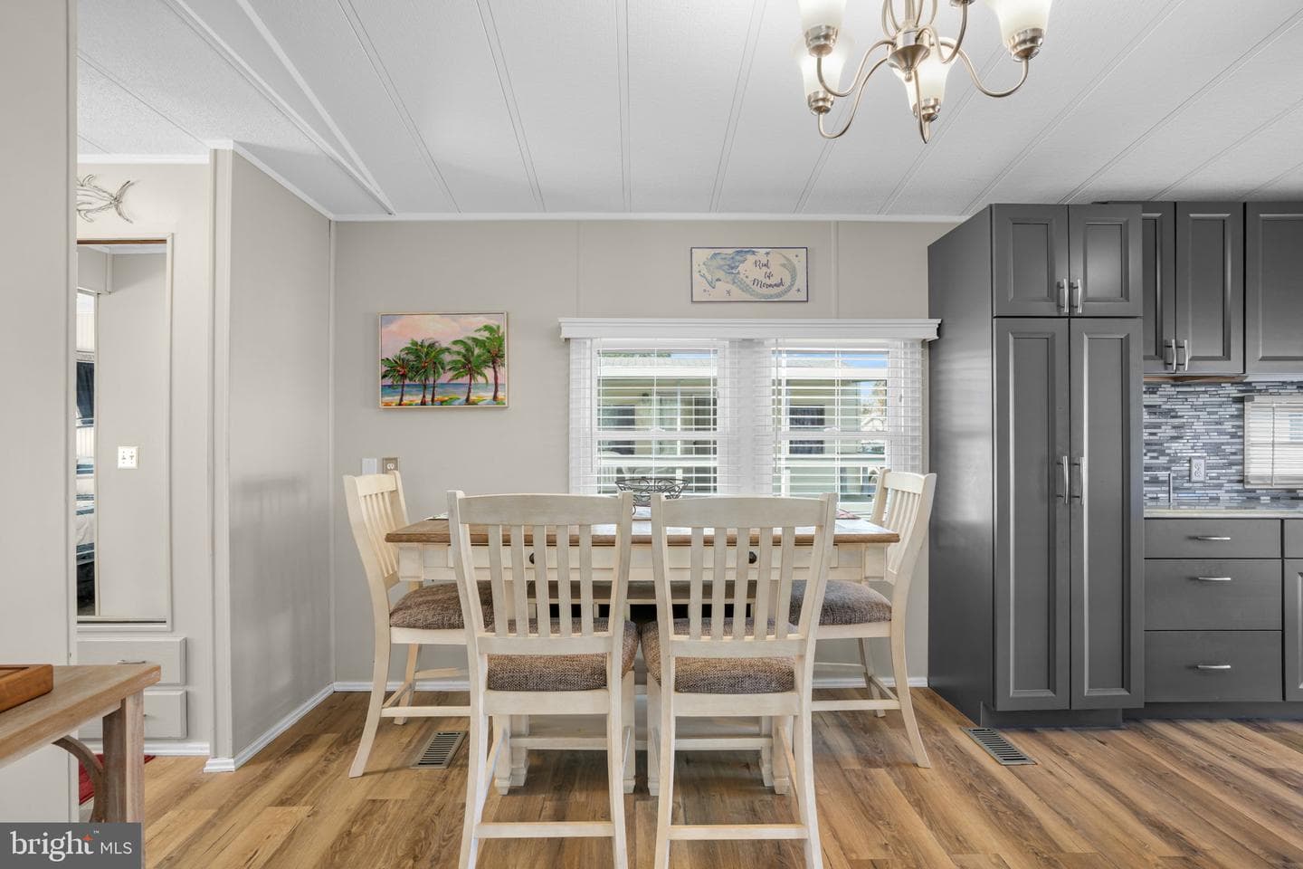 412 Snowbird Court photo 9