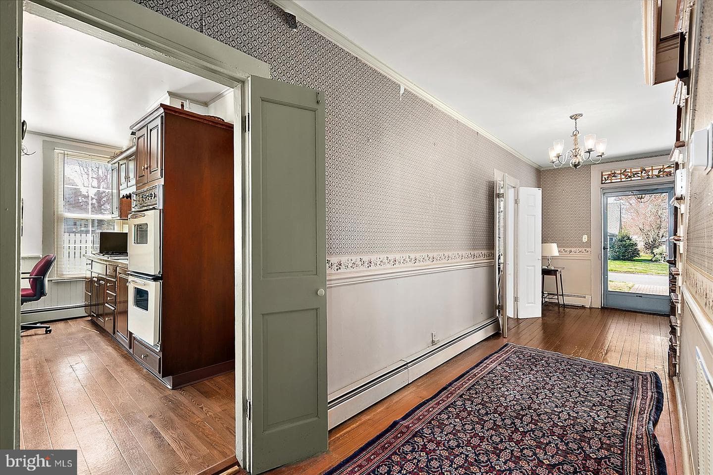 106 N Morris Street photo 24