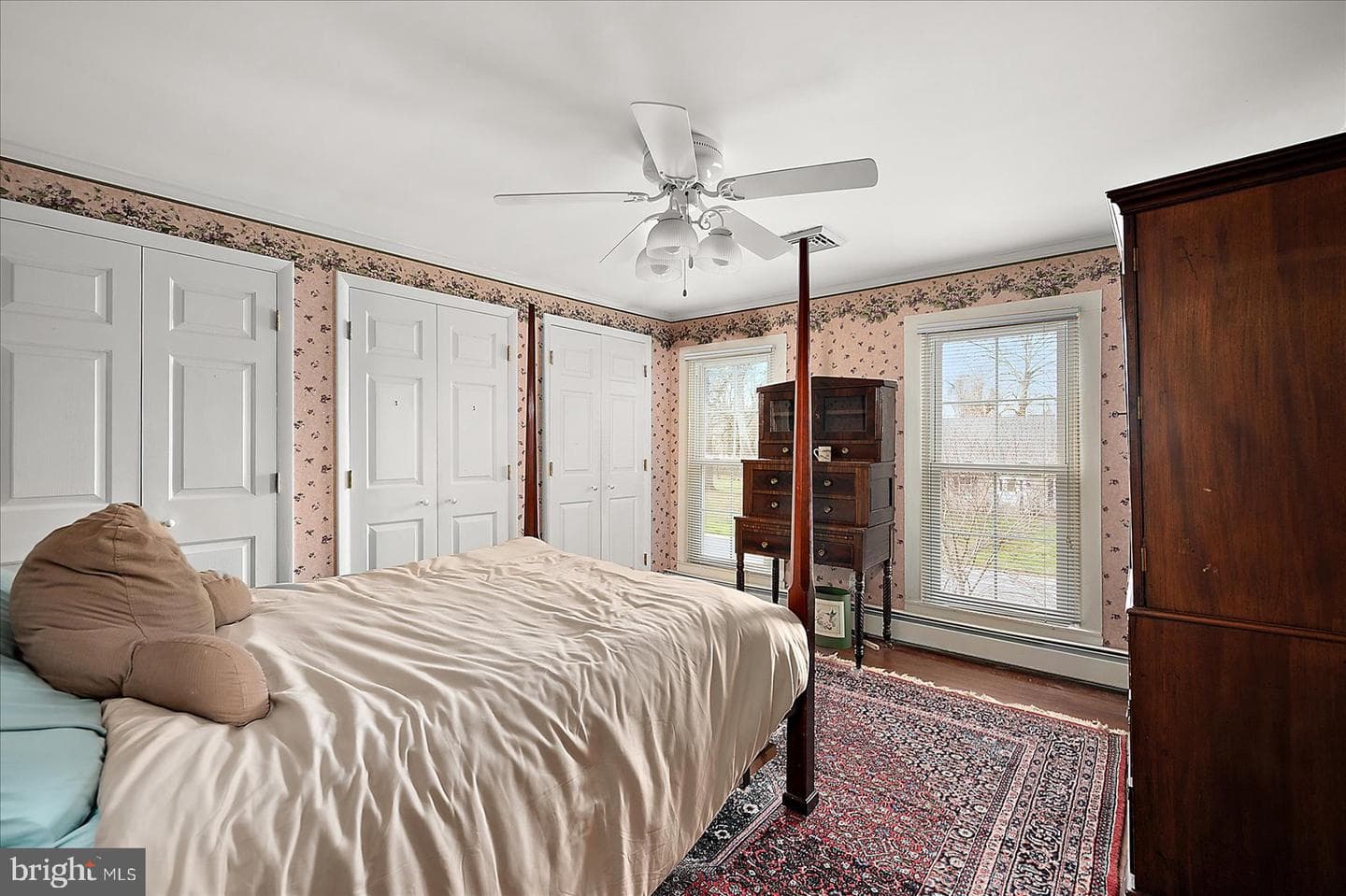 106 N Morris Street photo 32