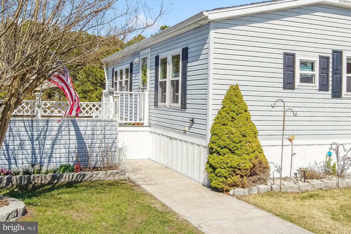 8801 Bay Ridge Drive photo 5