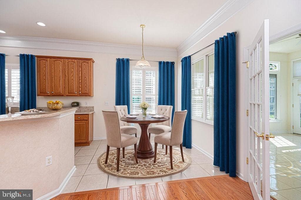 21 Cape May Place photo 12
