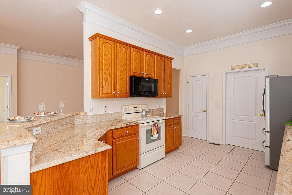 21 Cape May Place photo 23