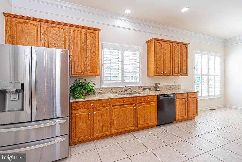 21 Cape May Place photo 28