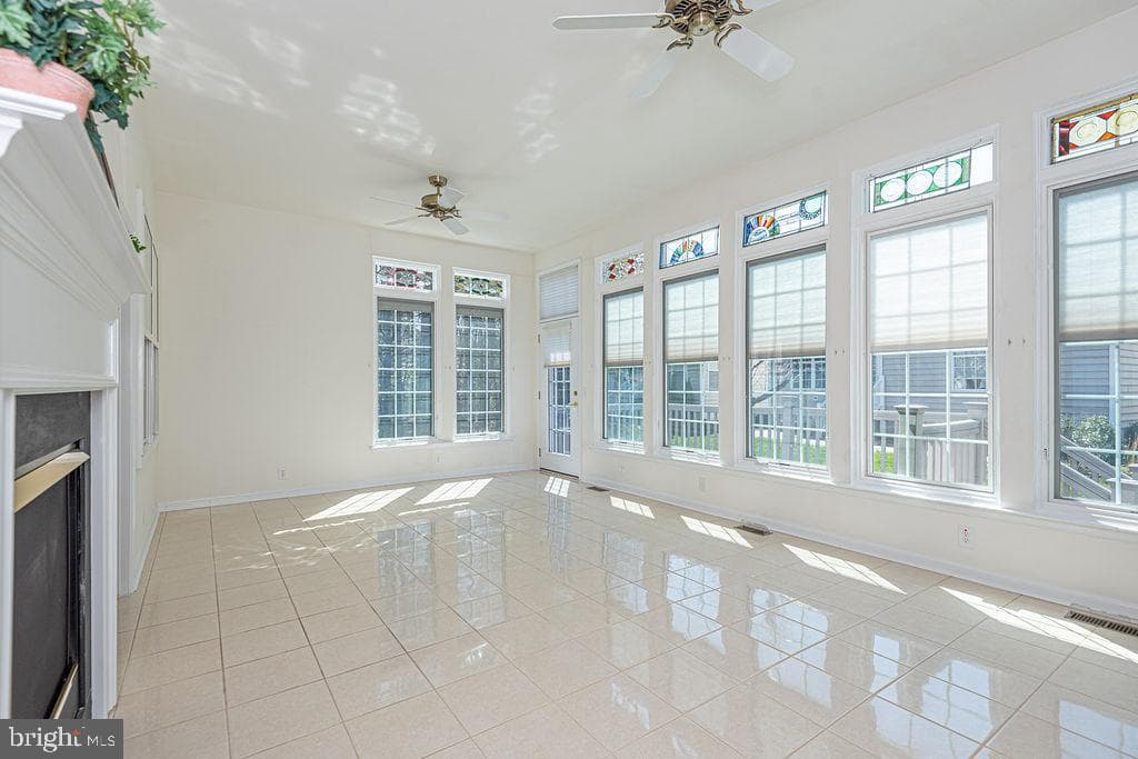 21 Cape May Place photo 30