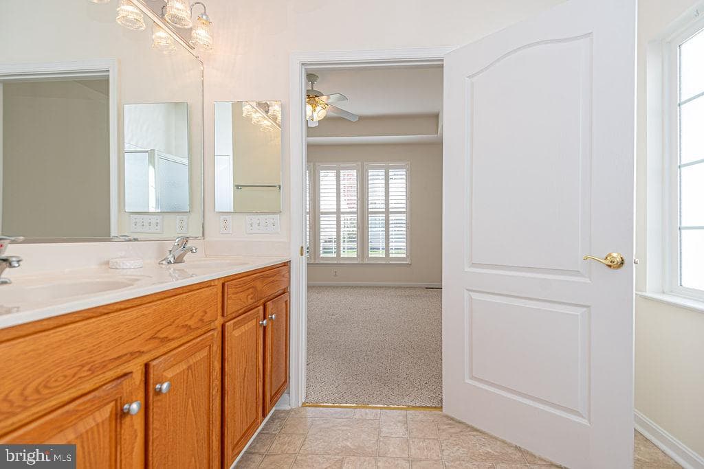 21 Cape May Place photo 38