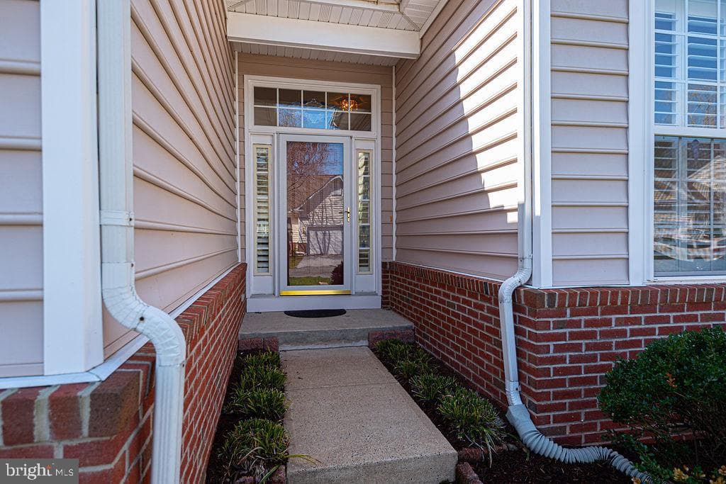 21 Cape May Place photo 4