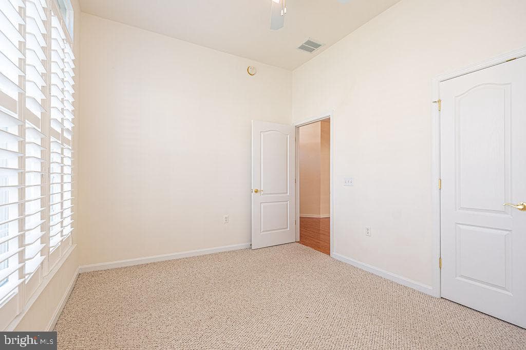 21 Cape May Place photo 41