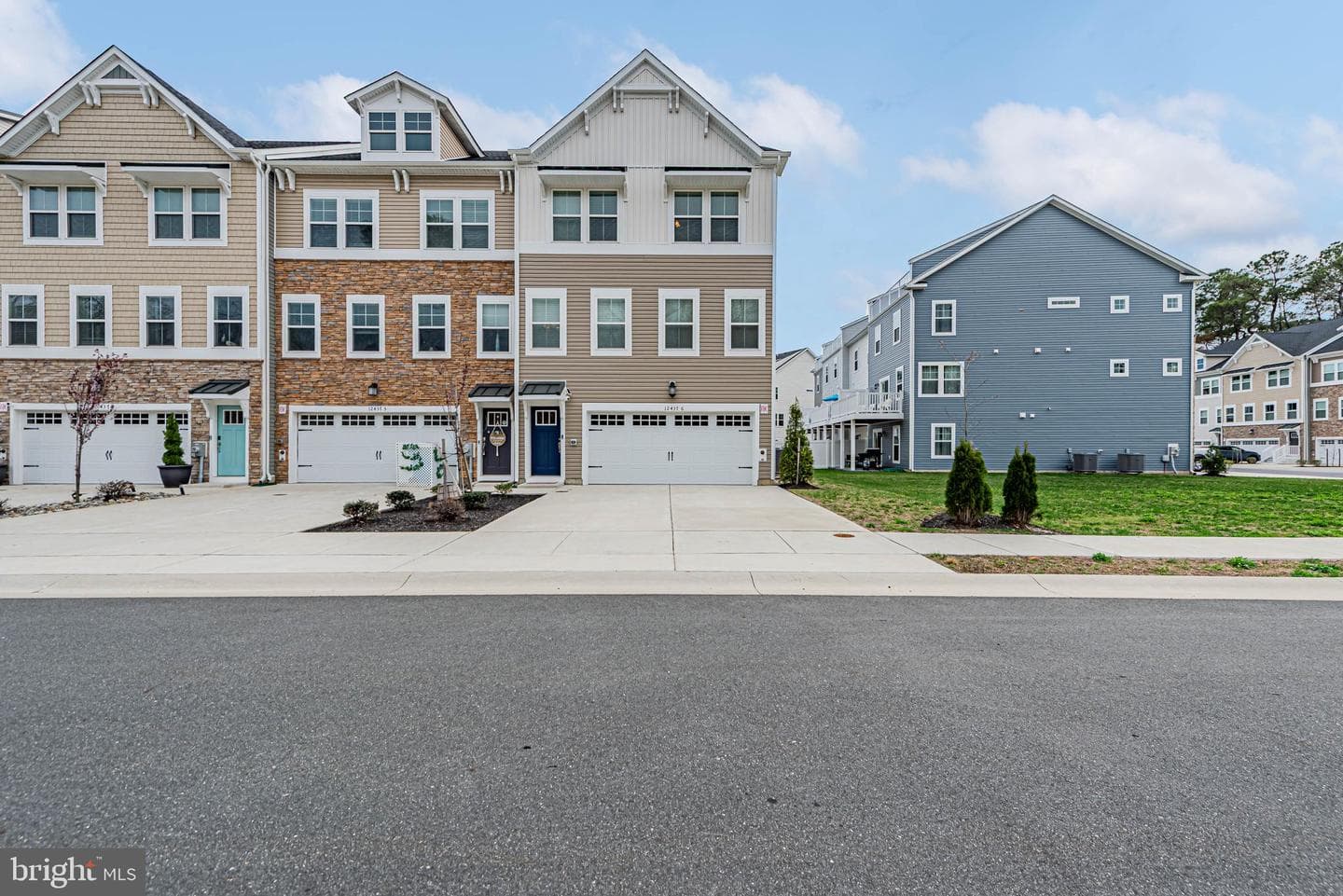 12437 Oak Leaf Lane #6 photo 44