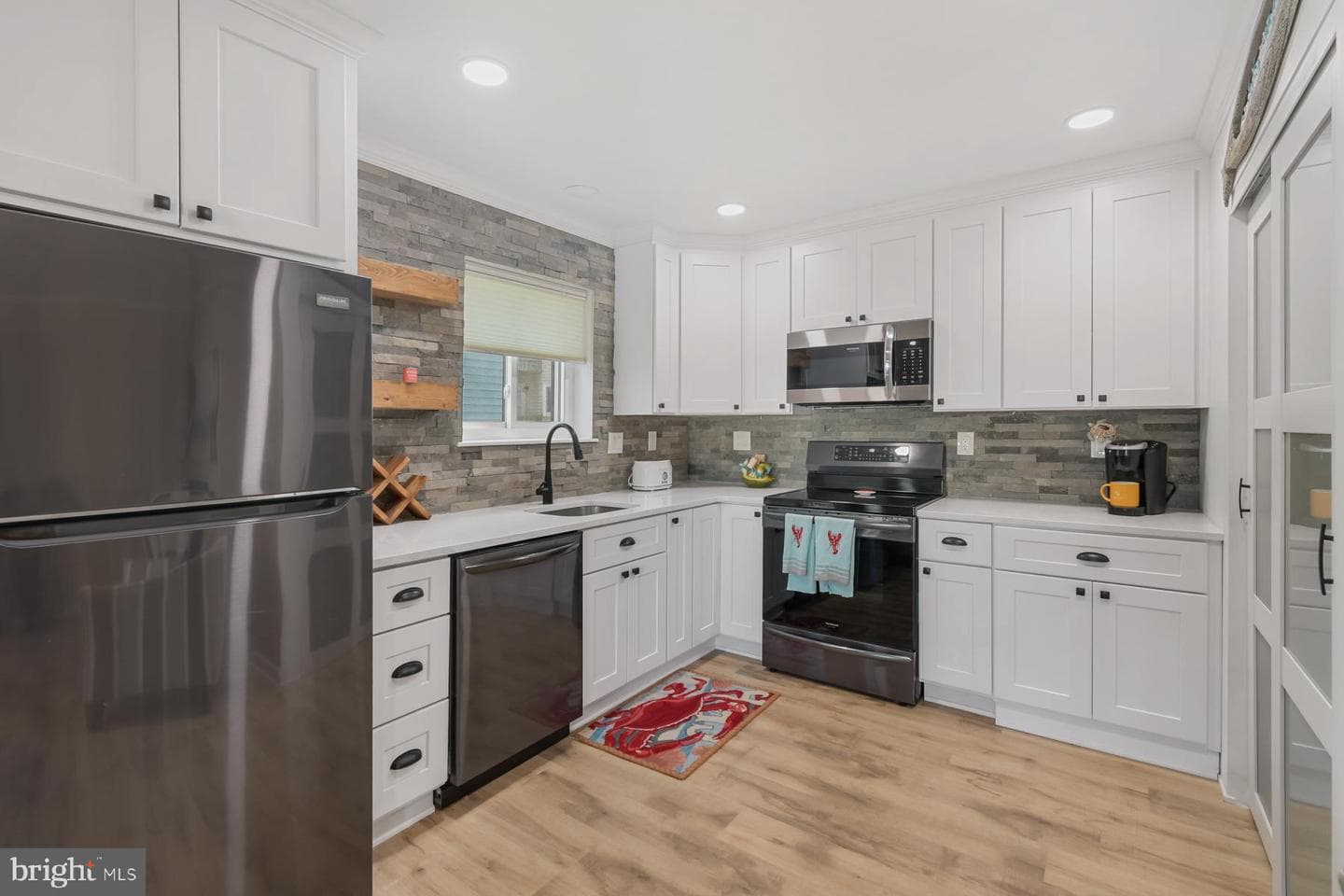 14402 Jarvis Avenue #1b photo 3