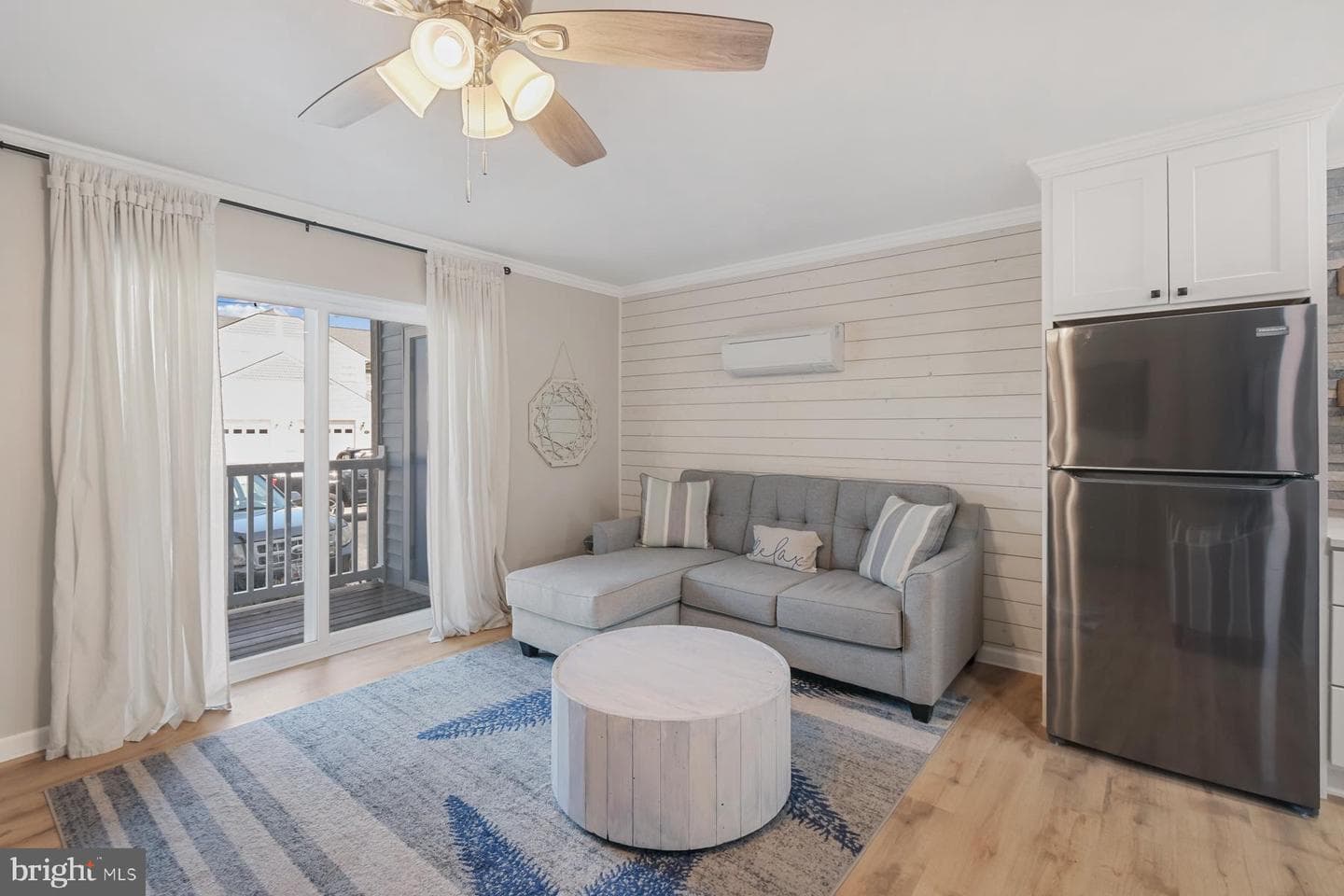 14402 Jarvis Avenue #1b photo 5