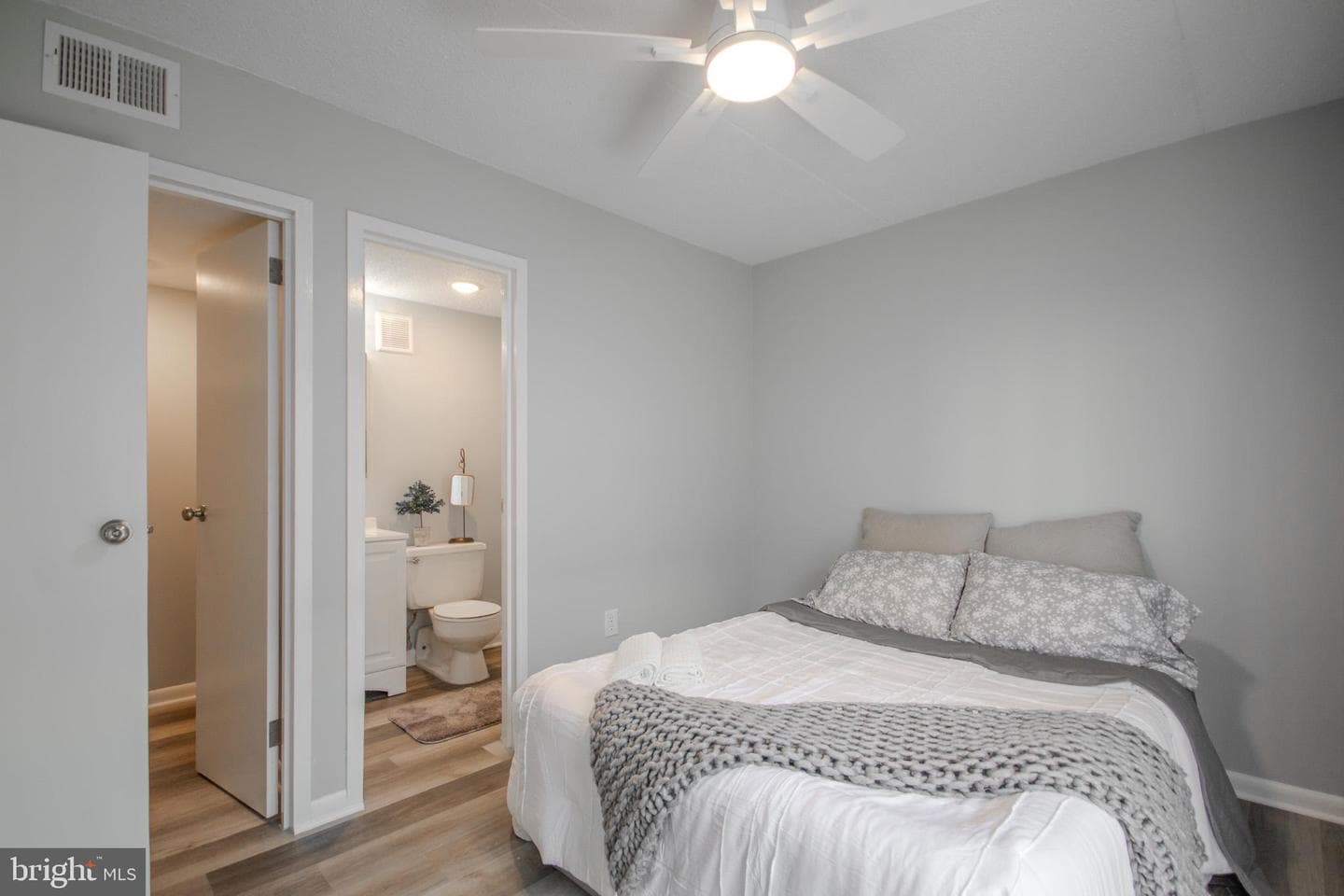 4711 Coastal Highway #242 photo 20