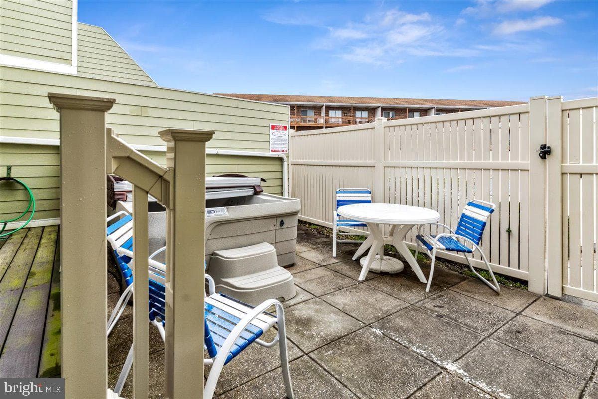 14409 Lighthouse Avenue #6 photo 23
