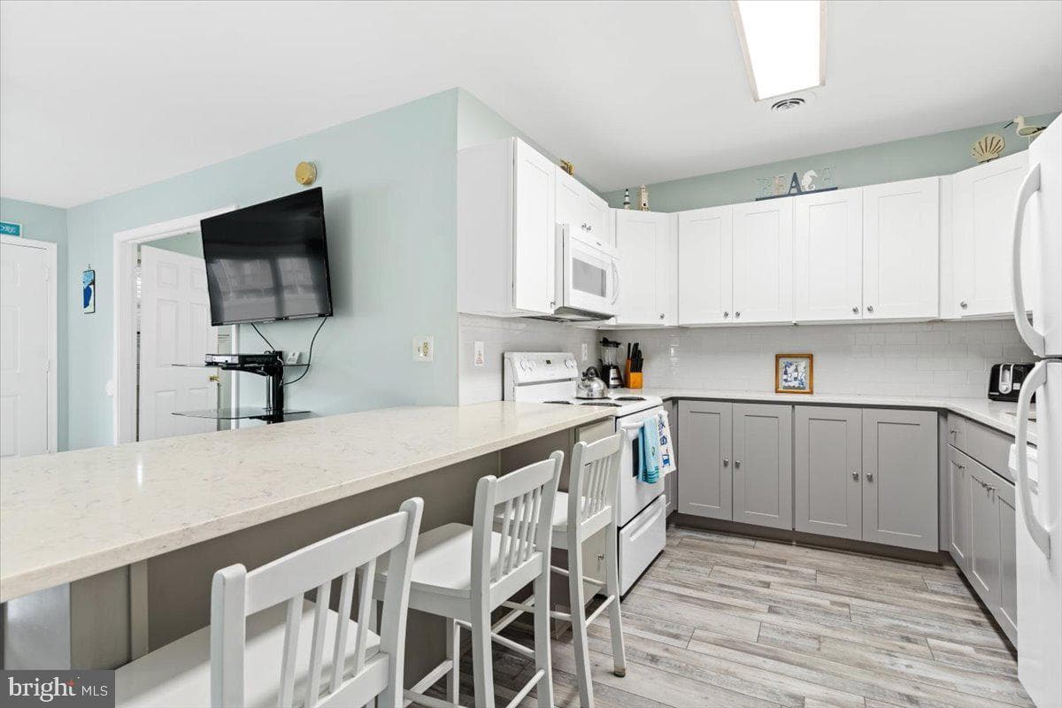 14409 Lighthouse Avenue #6 photo 7