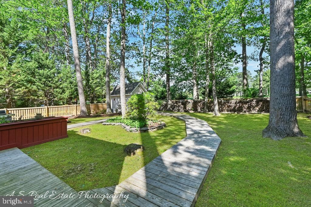 122 Sandyhook Road photo 4