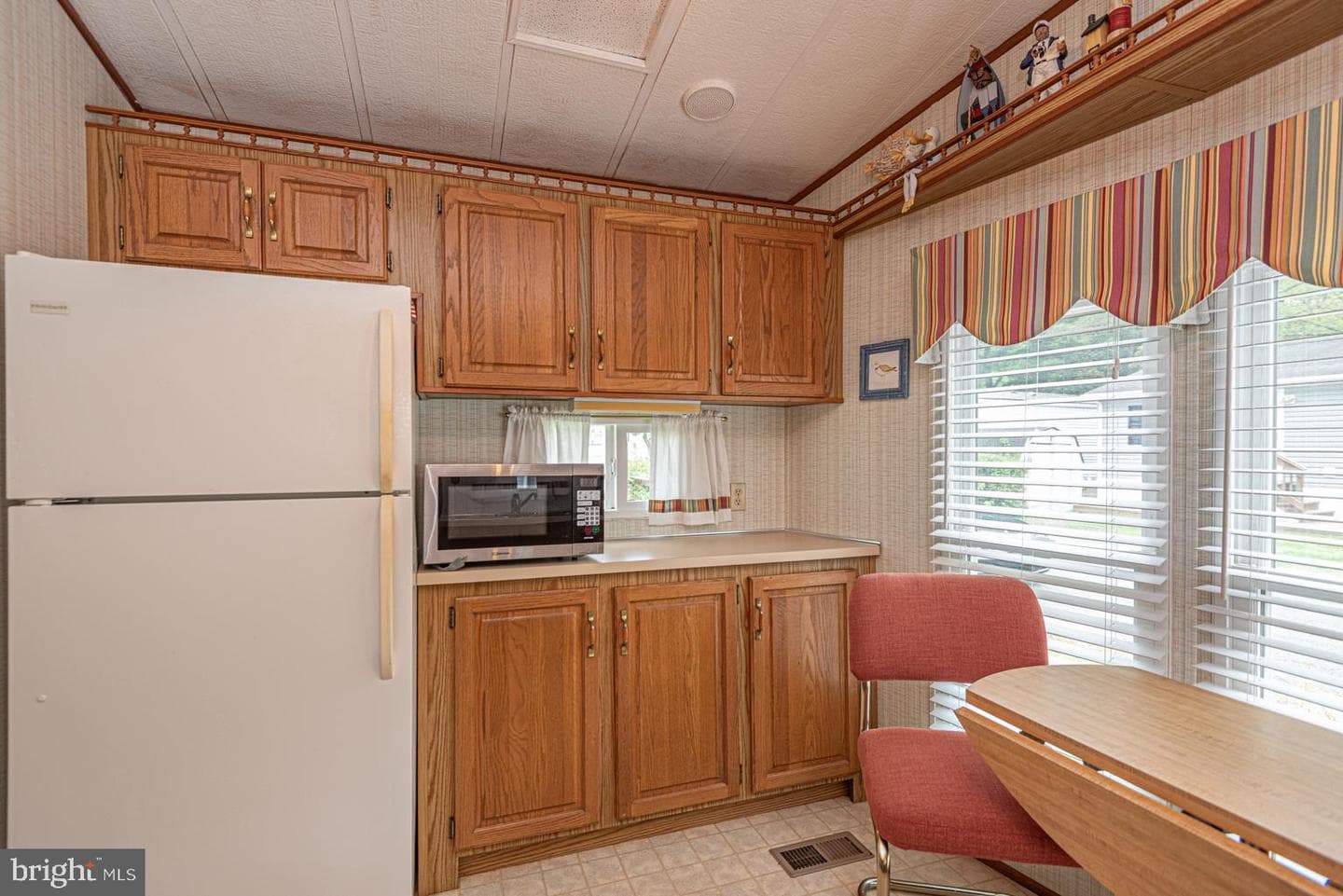 277 Woodhaven Court photo 14