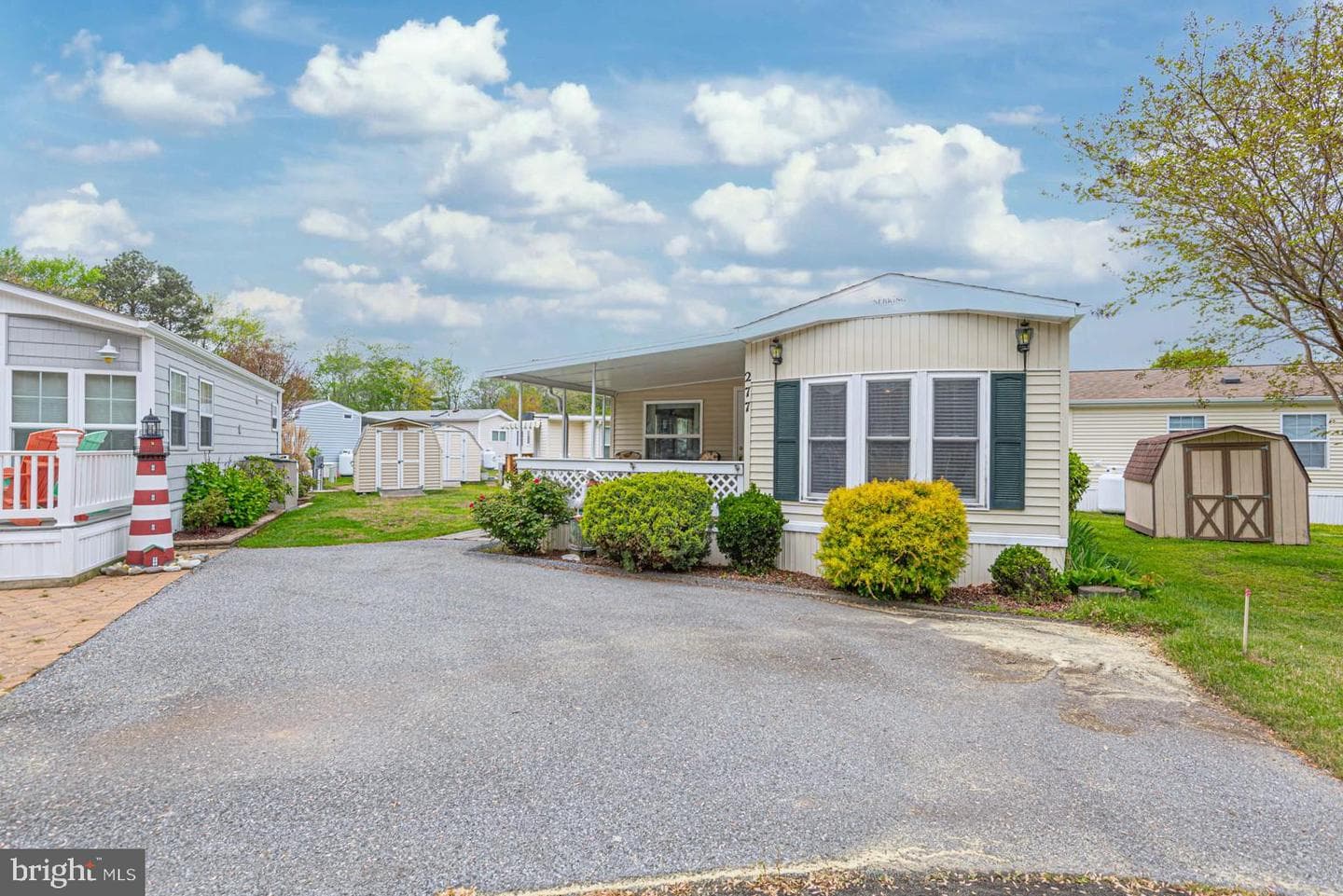 277 Woodhaven Court photo 2