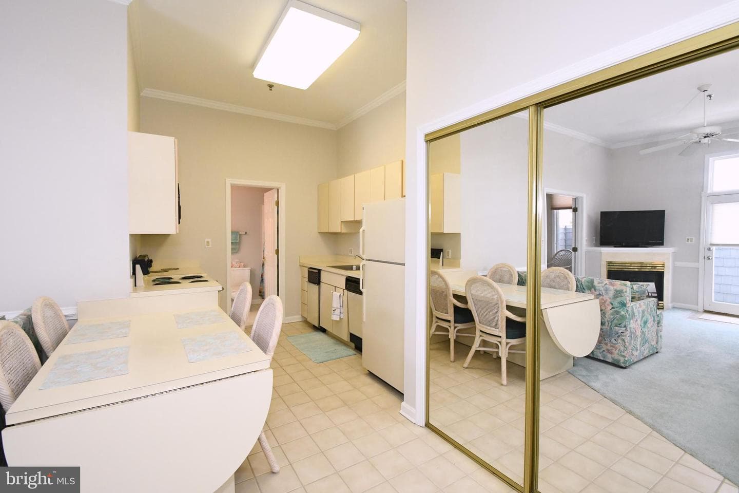 201 S Heron Drive #11e photo 12