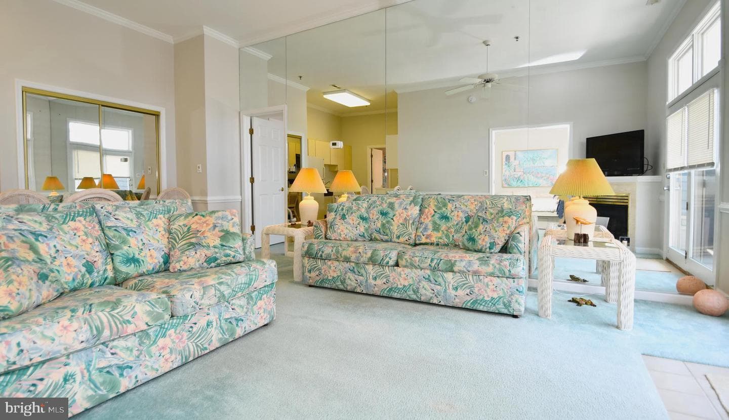 201 S Heron Drive #11e photo 6