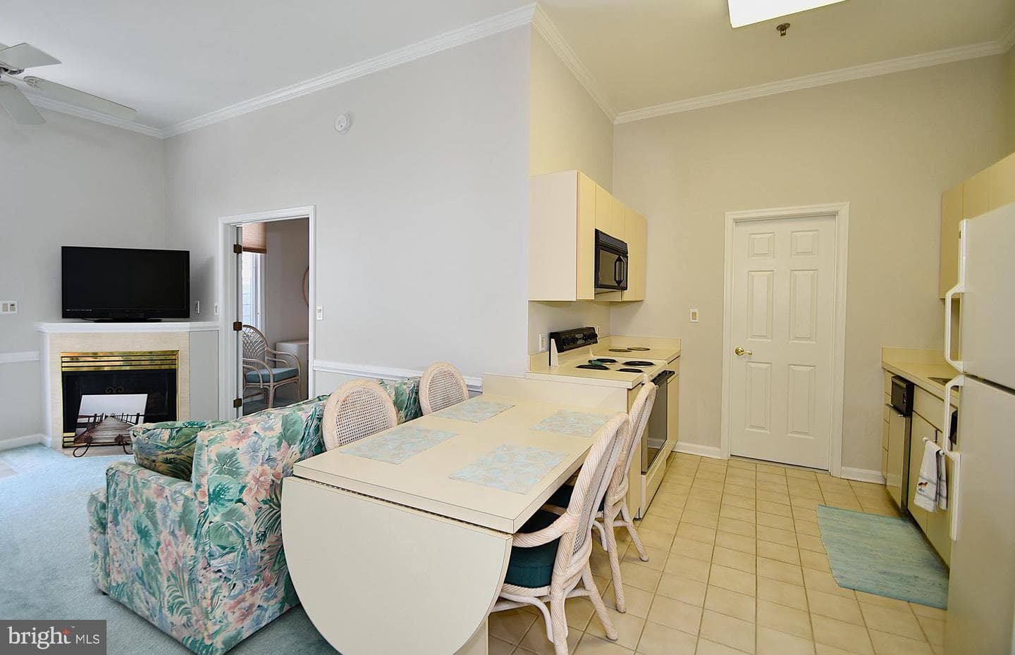 201 S Heron Drive #11e photo 9