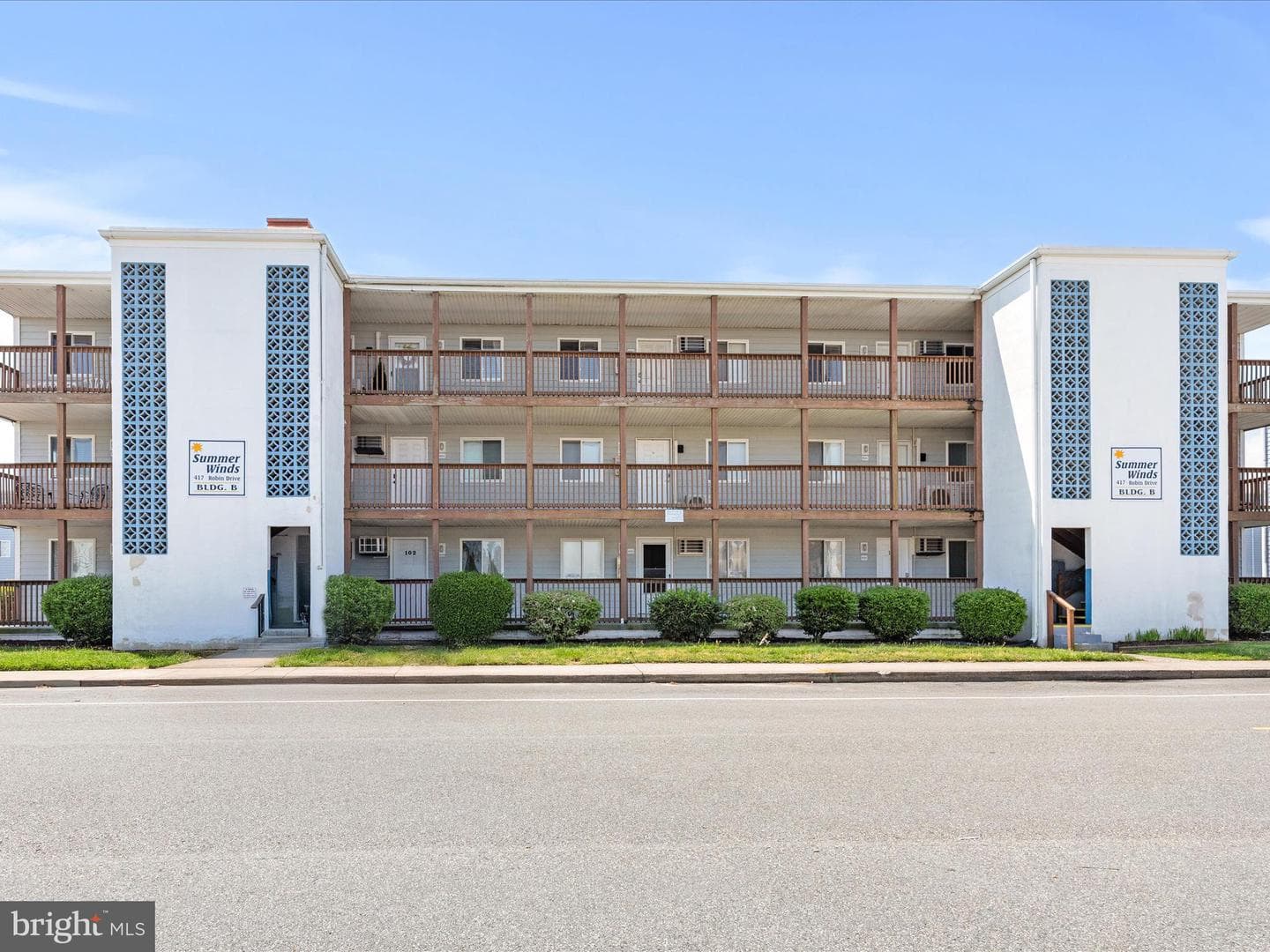 417 Robin Drive #b302 photo 2