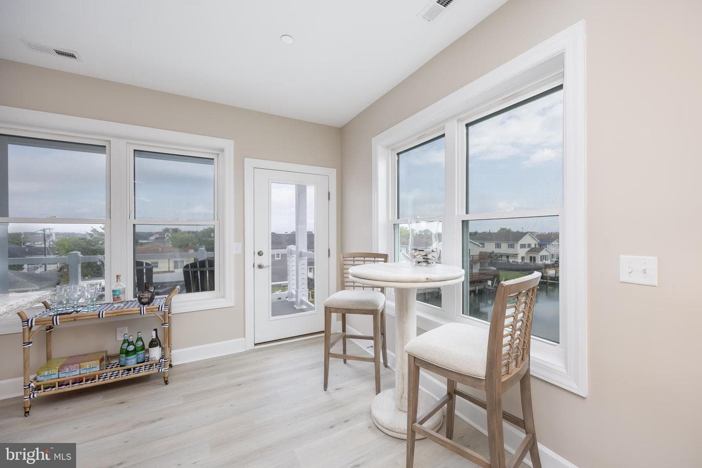 1505 Saint Louis Avenue #302 photo 16