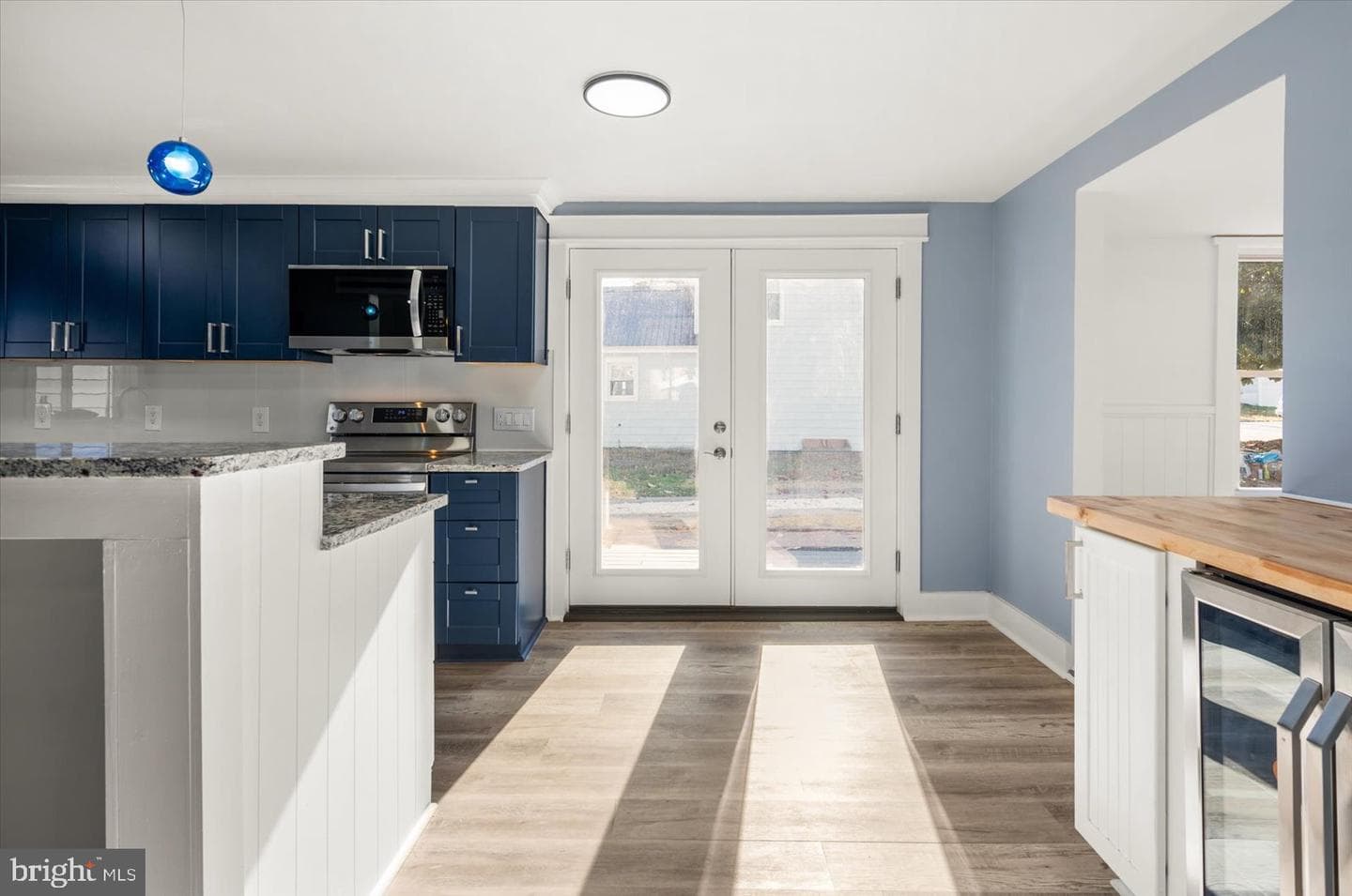 302 William Street photo 17