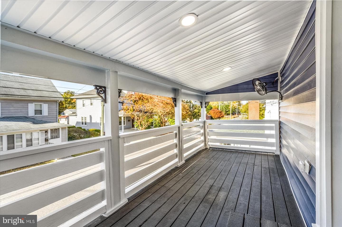 302 William Street photo 34