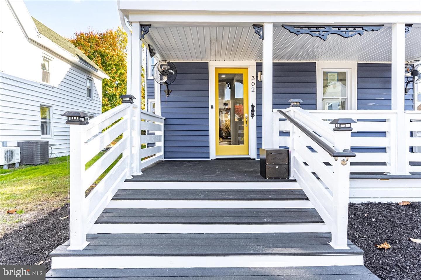 302 William Street photo 63