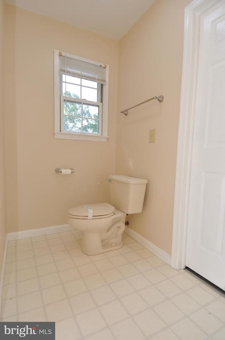 917 Acorn Circle photo 36
