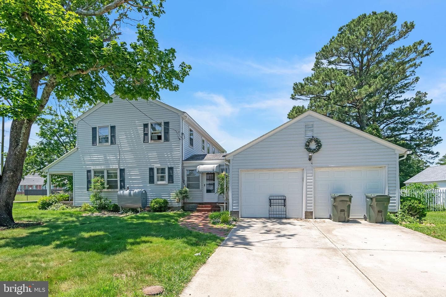 110 Ironshire Street photo 24
