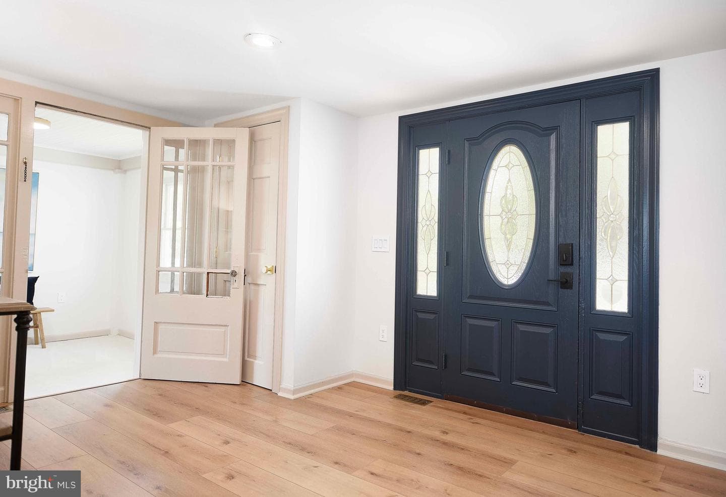 12217 Ocean Gateway photo 26