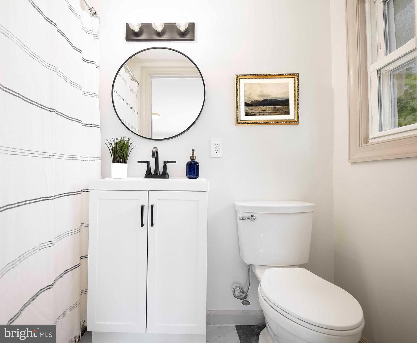 12217 Ocean Gateway photo 34