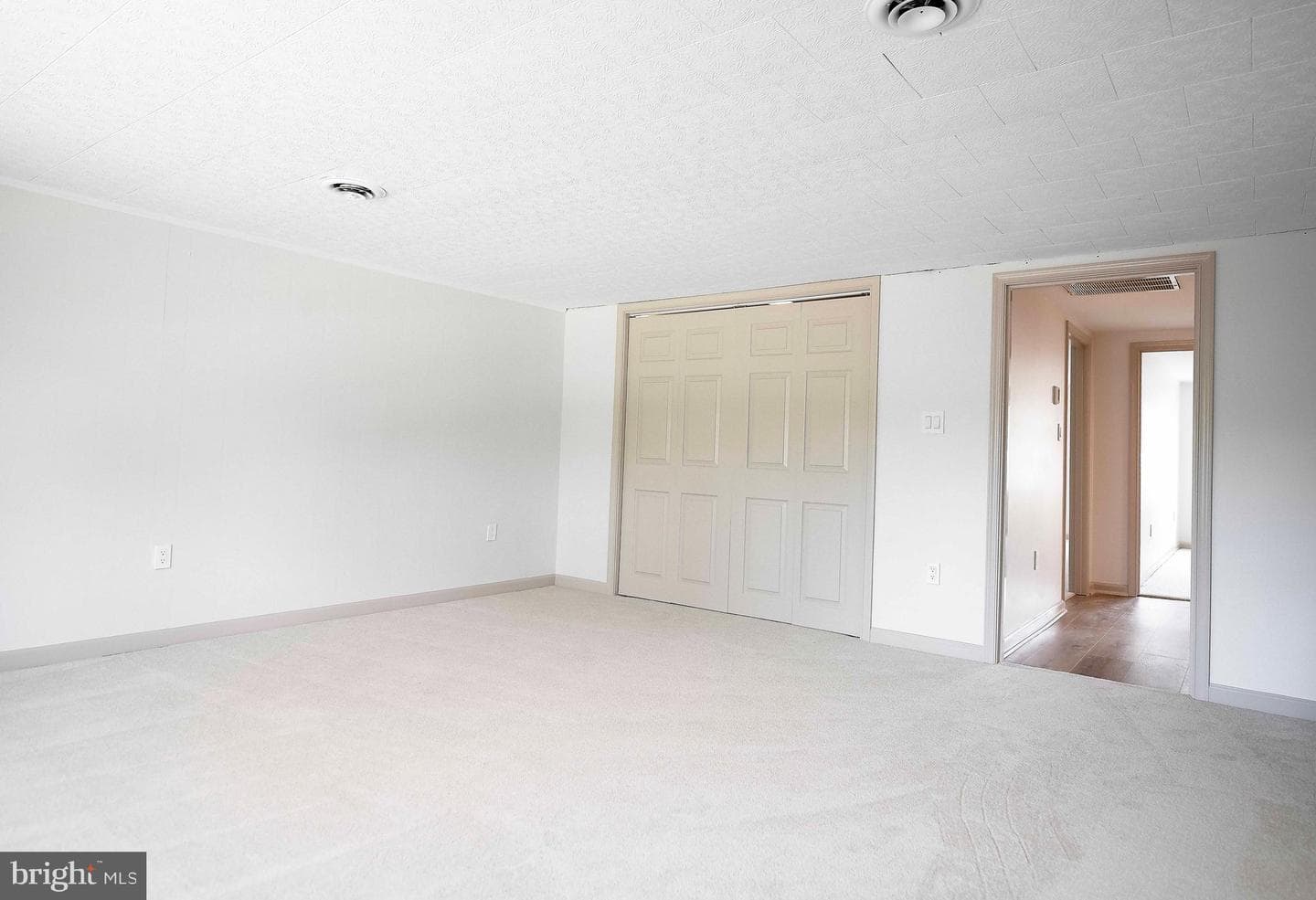 12217 Ocean Gateway photo 48