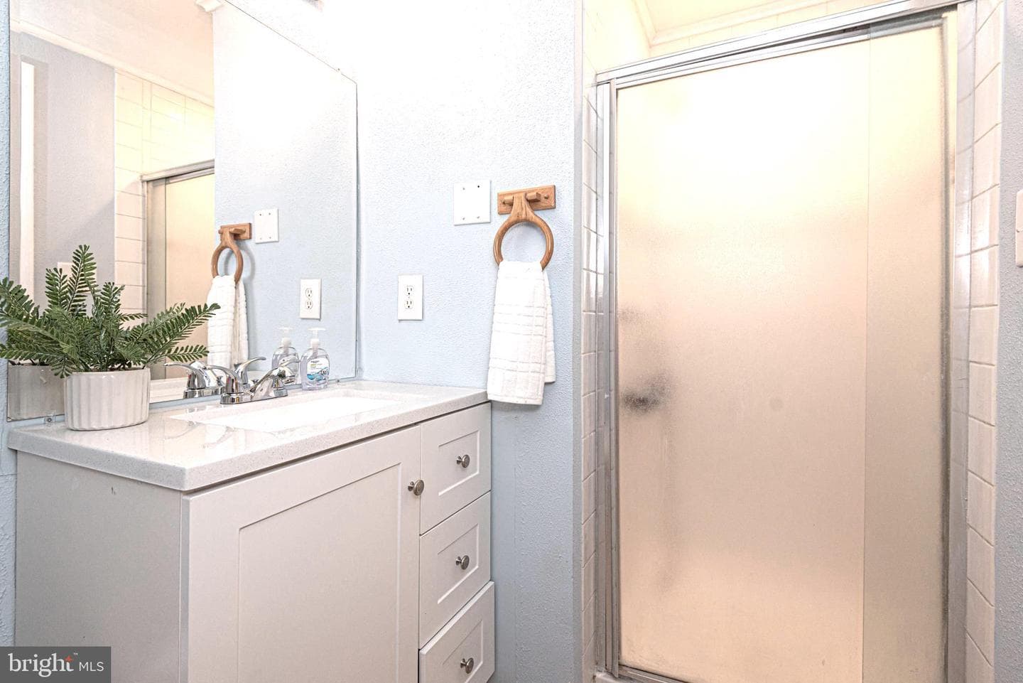 756 Ocean Parkway photo 25