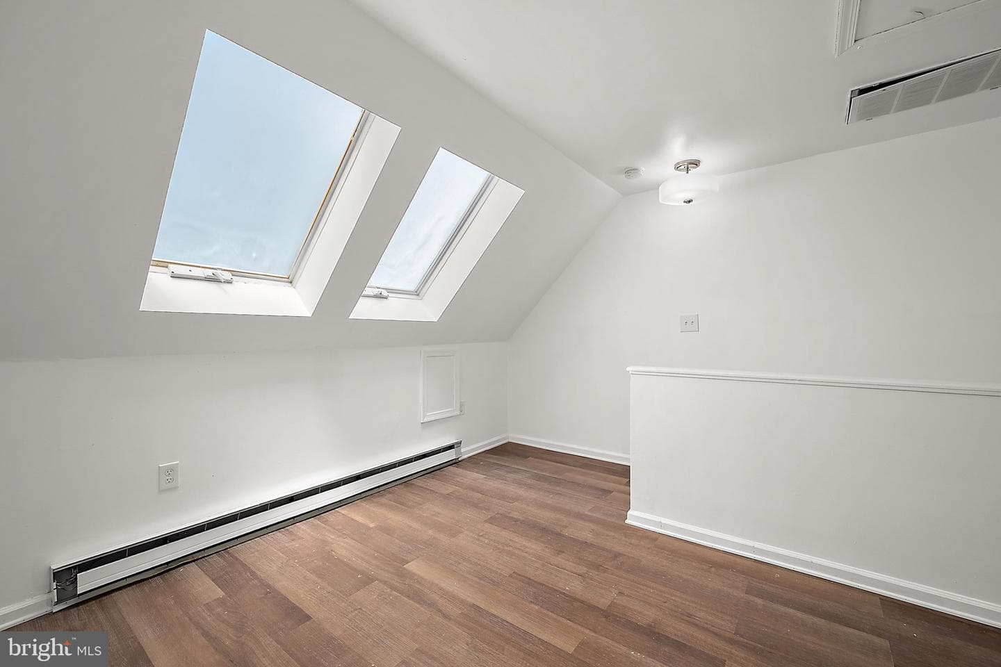 106 Talbot Street #206 photo 21