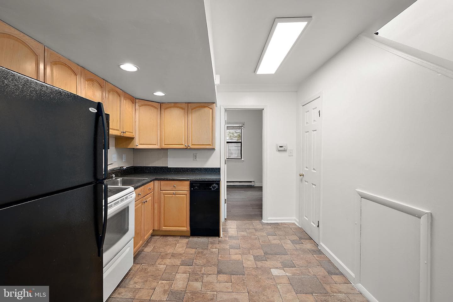 106 Talbot Street #206 photo 7