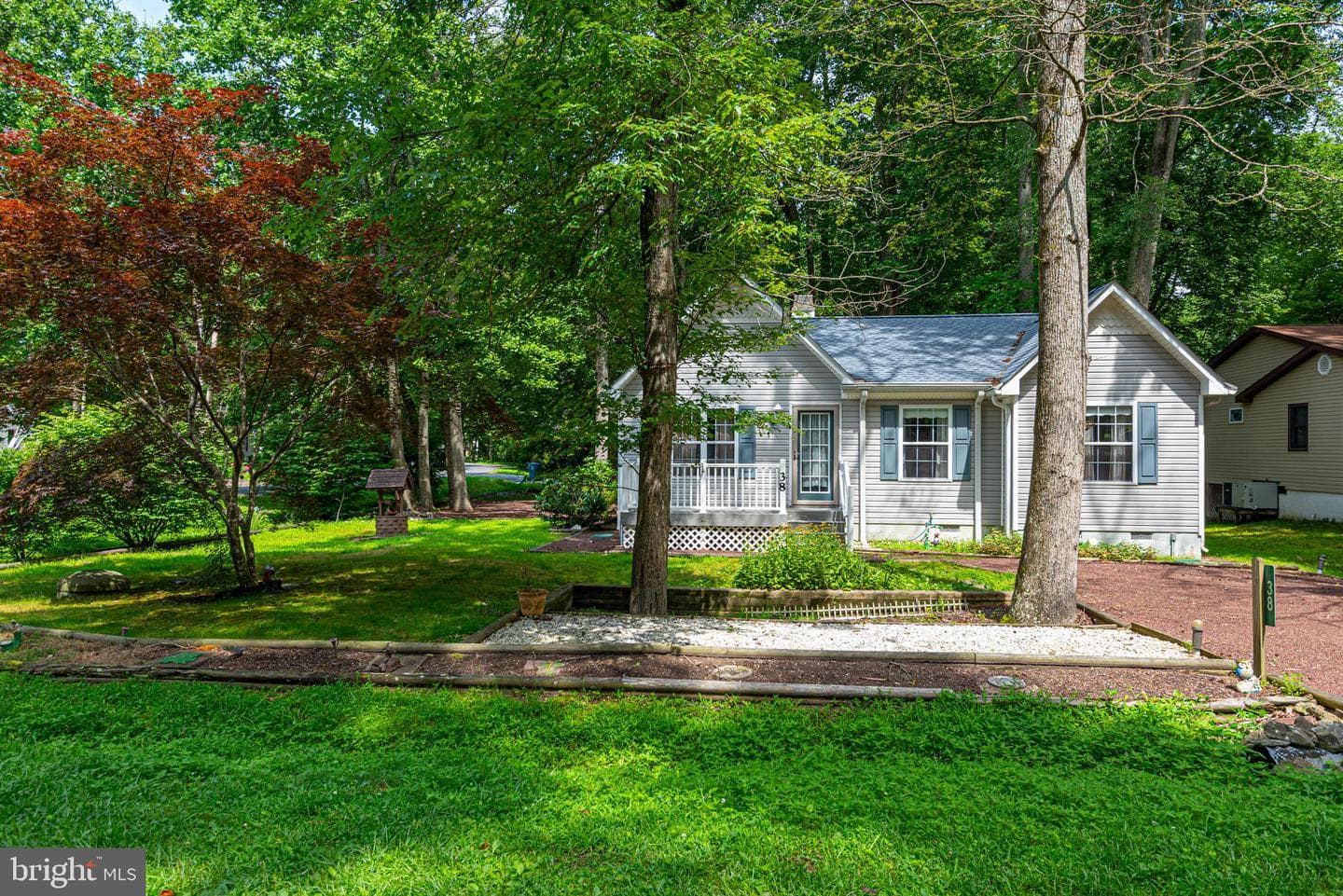 38 Garrett Drive photo 1