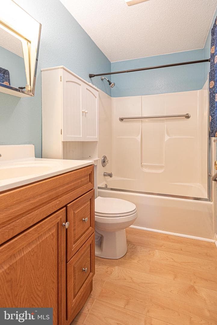 38 Garrett Drive photo 11