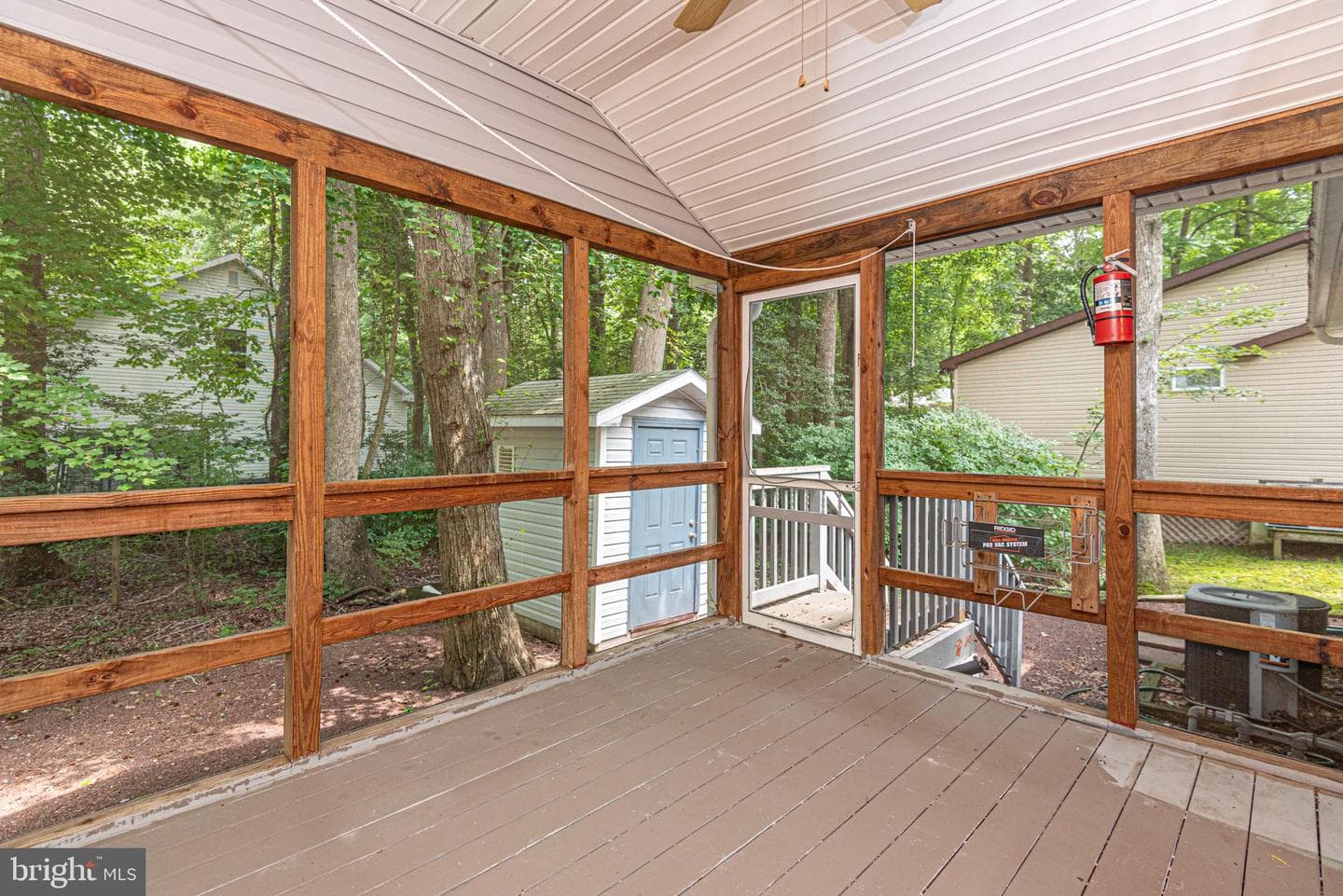 38 Garrett Drive photo 20