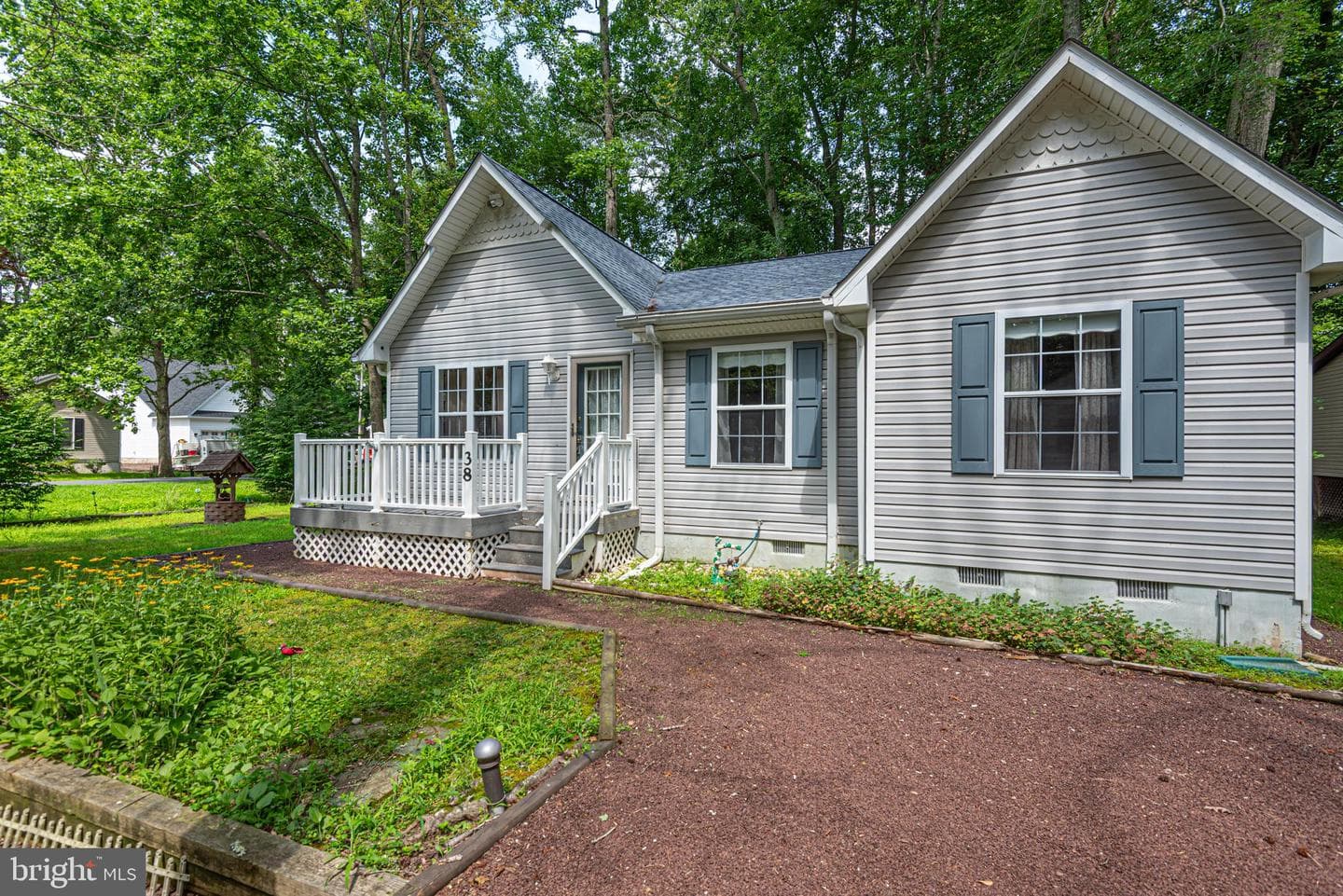 38 Garrett Drive photo 30