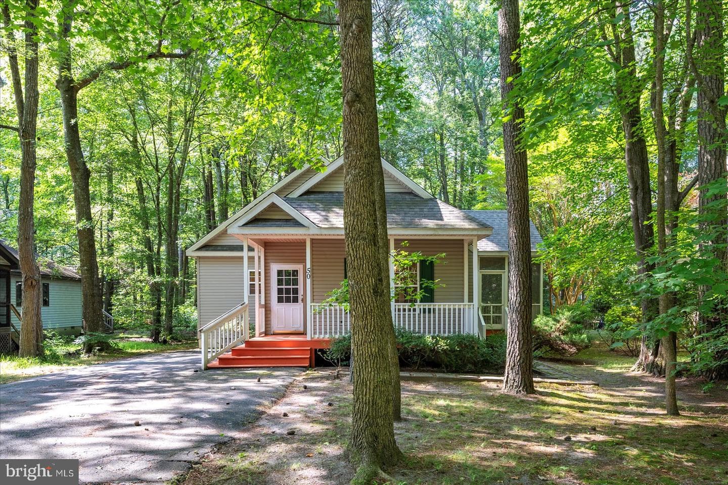 50 Cresthaven Drive photo 37