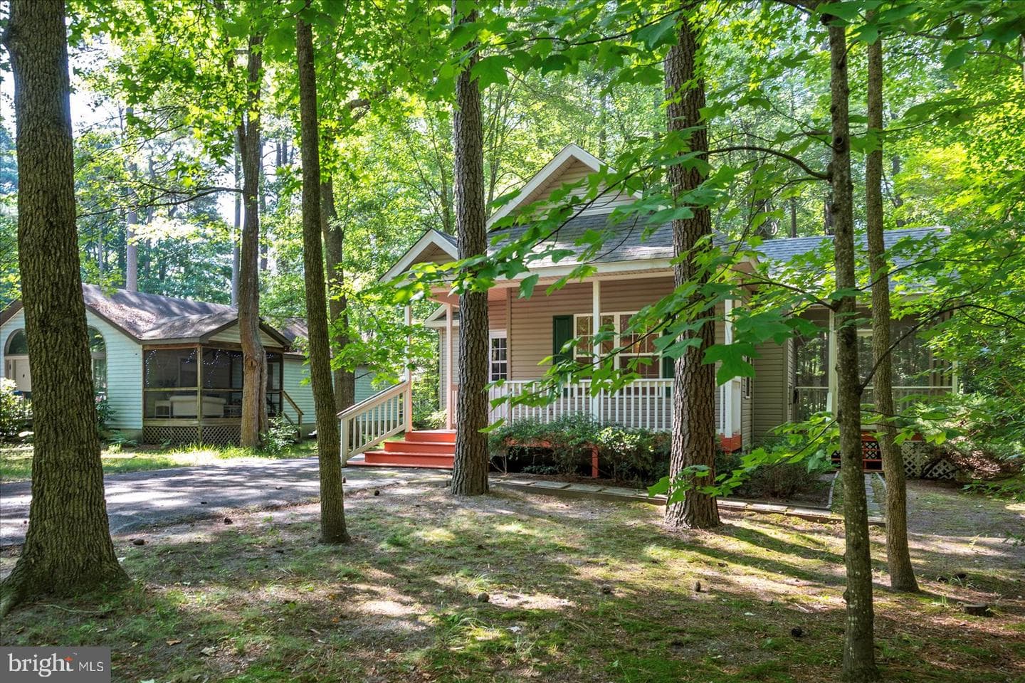 50 Cresthaven Drive photo 38