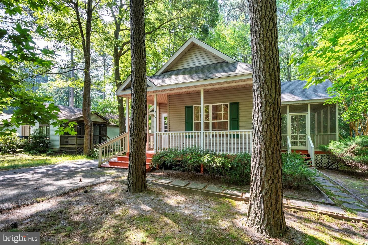 50 Cresthaven Drive photo 39