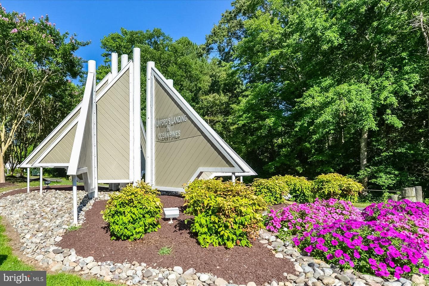 50 Cresthaven Drive photo 41