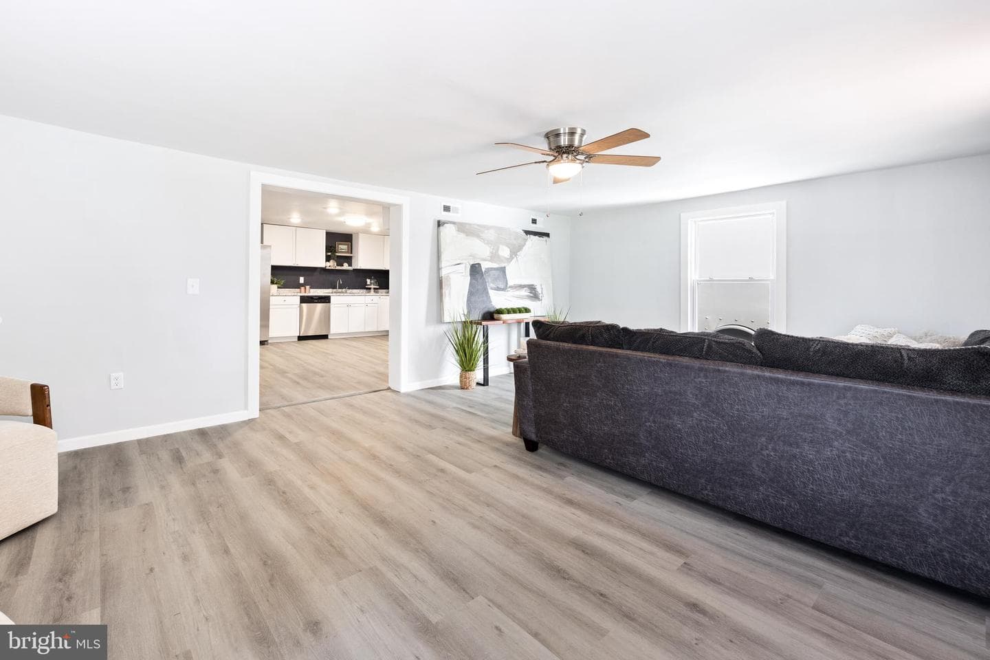 8359 Newark Road photo 11