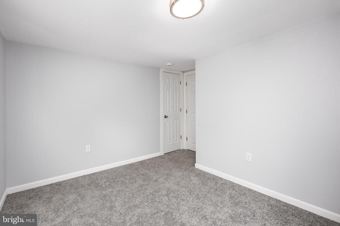 8359 Newark Road photo 40