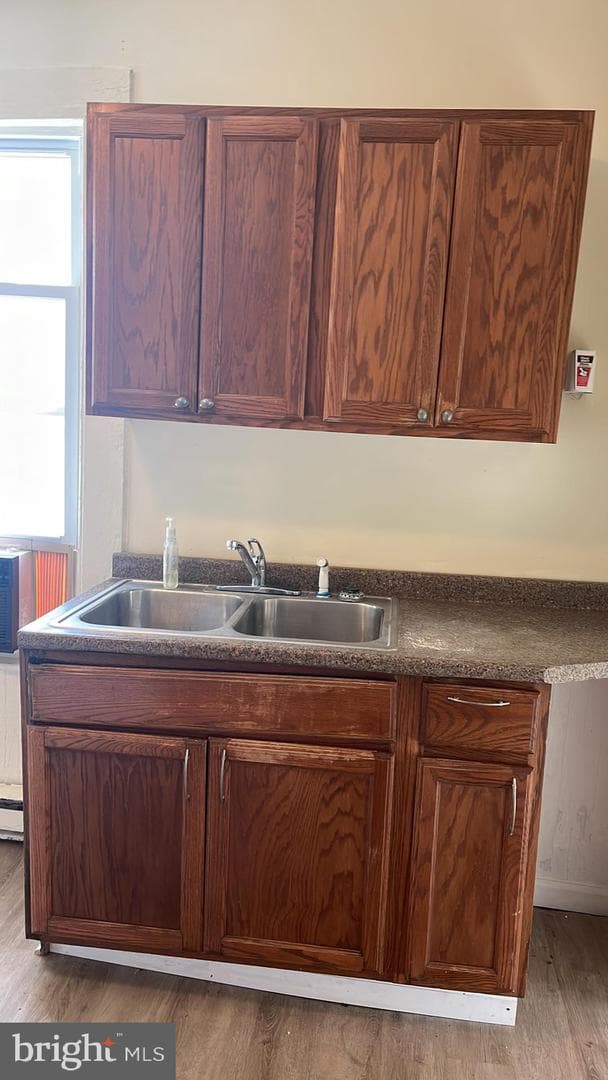 1015 Clarke Avenue photo 13