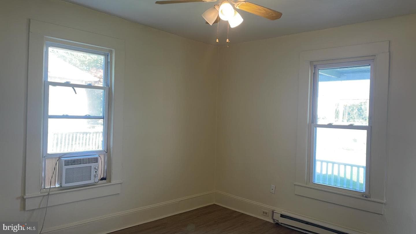 1015 Clarke Avenue photo 17