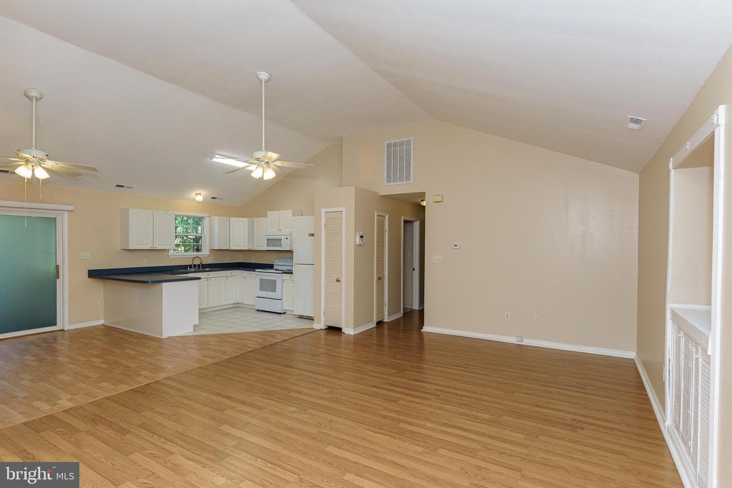 1040 Ocean Parkway photo 10